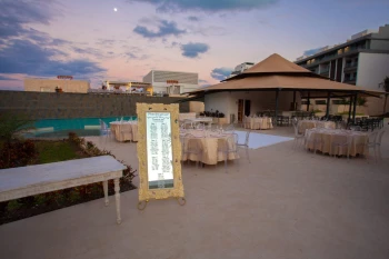 Dinner reception in lively wedding venue at Majestic Elegance Costa Mujeres