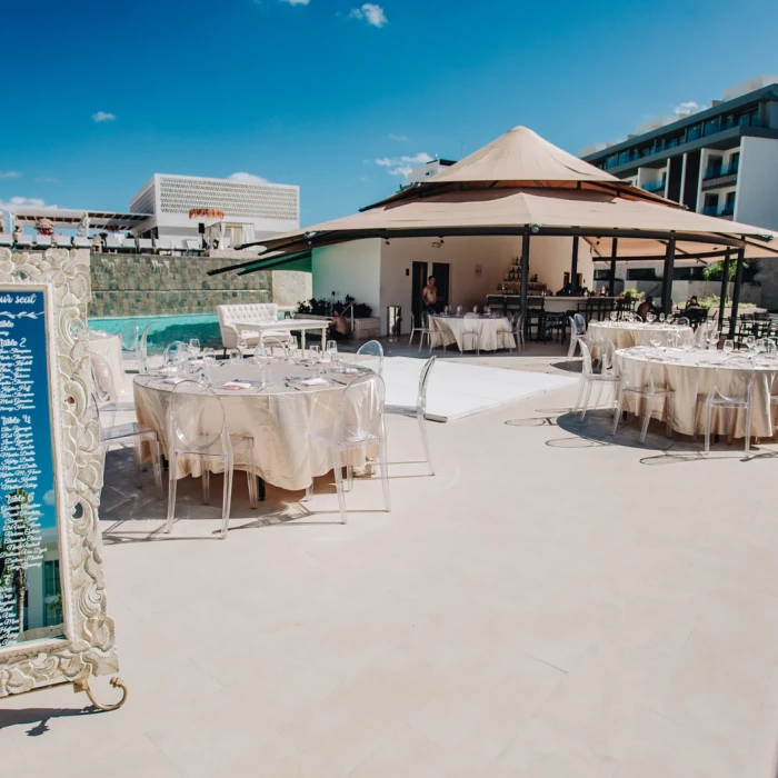 Dinner decor in lively wedding venue at Majestic Elegance Costa Mujeres