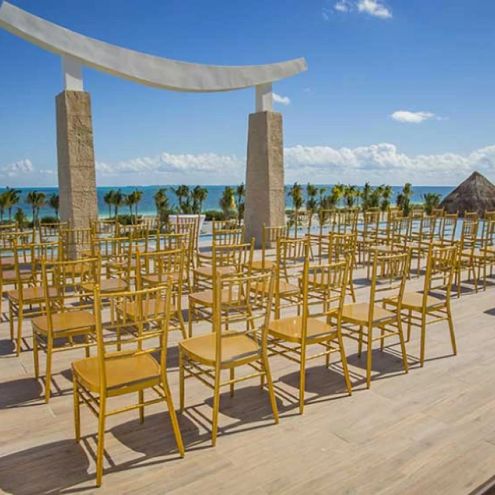 MAJESTIC ELEGANCE MUJERES SKY WEDDING VENUE