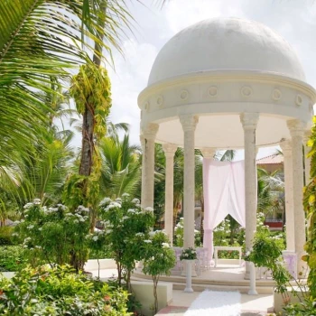 Garden gazebo at Majestic Elegance Punta Cana