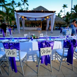 Wet bar terrace at Majestic Elegance Punta Cana