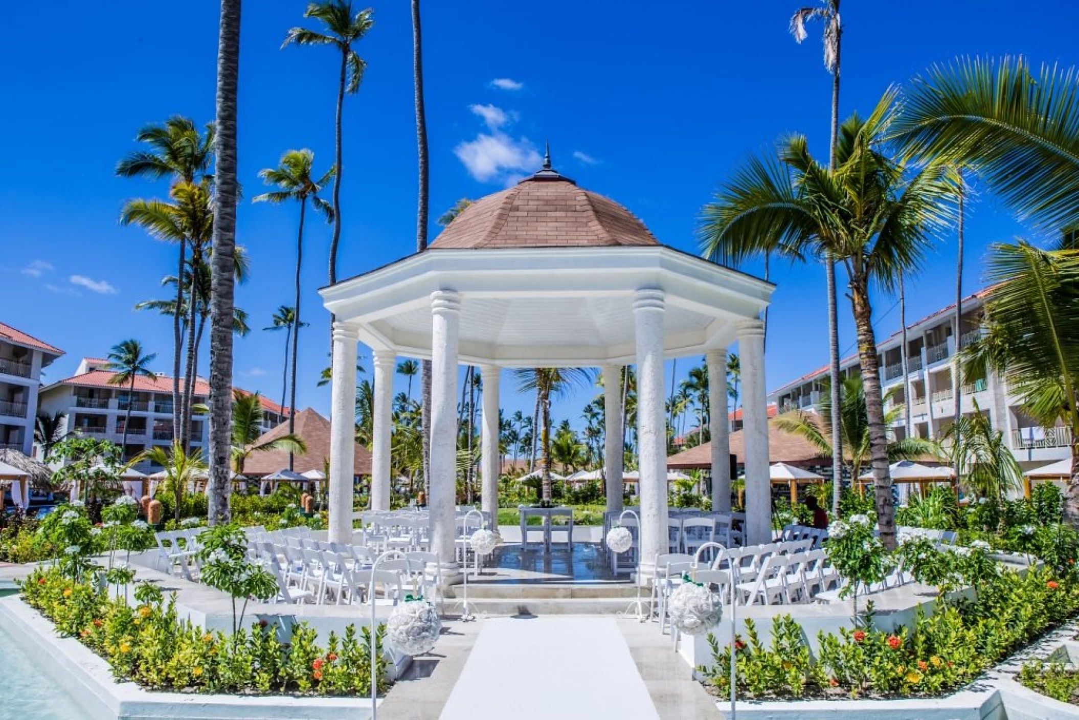 Ceremony decor on the garden gazebo at Majestic Mirage Punta Cana