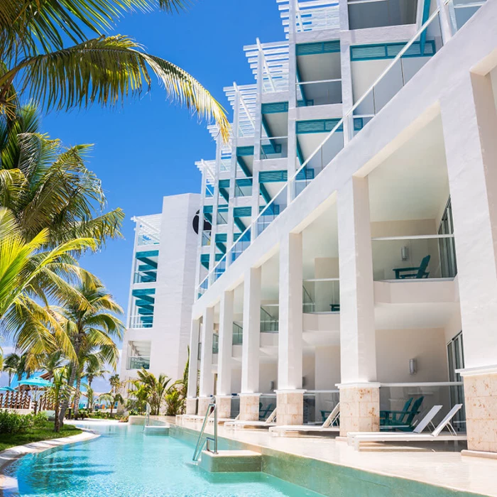 Margaritaville Island Reserve Riviera Maya swim-up suites outside.