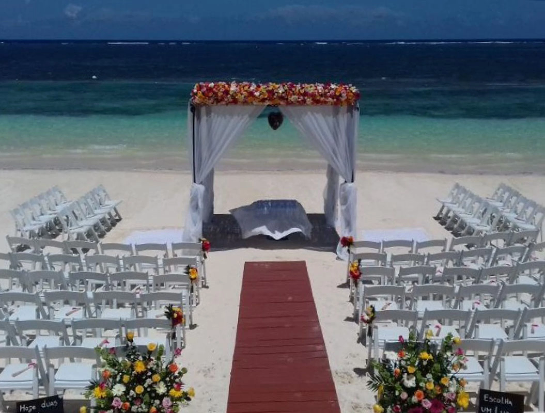 Beach Gazebo venue at Margaritaville Island Reserve Riviera Cancun.