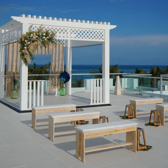 Ceremony decor in Sky wedding at Margaritaville Island Reserve Riviera Cancun