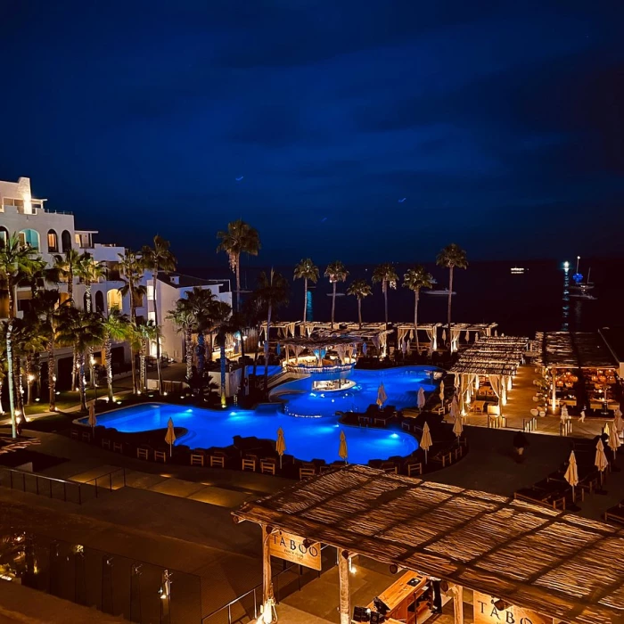 Night views at ME CABO