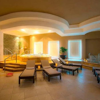 Moon Palace Resort Cancun spa with hot tub