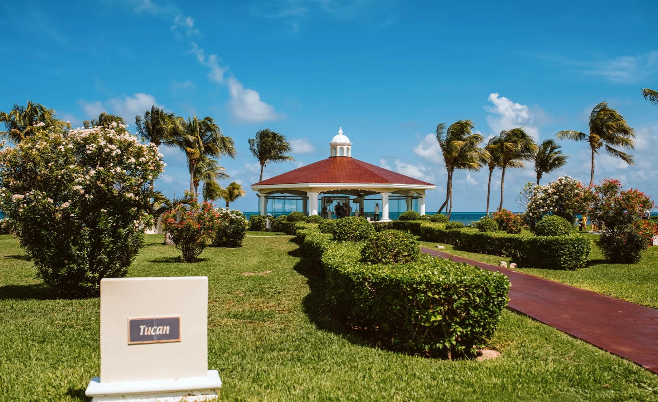 Tucan gazebo wedding venue at Moon Palace Resort Cancun