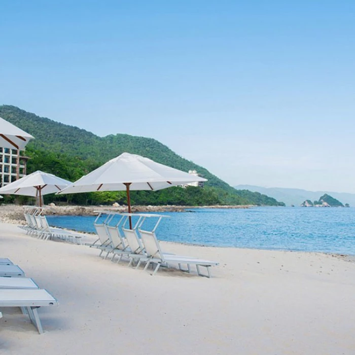 The beach at Hotel Mousai Puerto Vallarta.