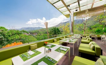 Gastronomy, and culinary at Hotel Mousai Puerto Vallarta. The terrace restaurant.