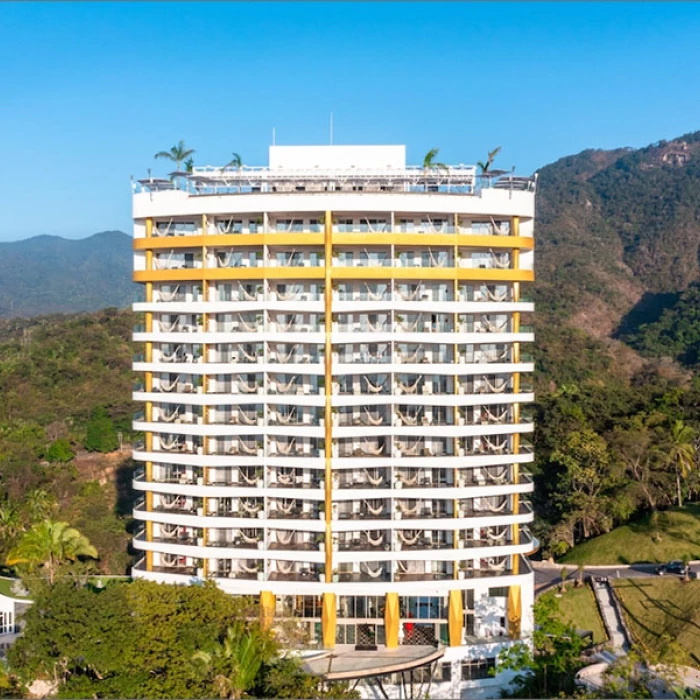 Hotel Mousai Puerto Vallarta south tower.