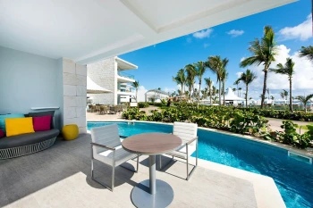 swim up suite at Nickelodeon Hotels & Resorts Punta Cana