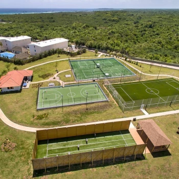 Tennis course at Nickelodeon Hotels & Resorts Punta Cana