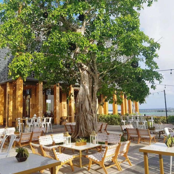 Dinner reception decor on Akan terrace at Nizuc Resort and Spa