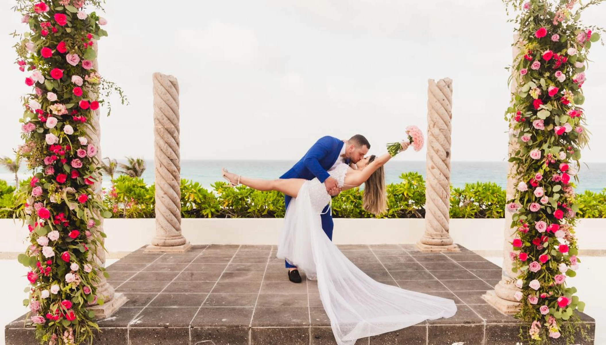 Ceremony on the prosperity columns at Now Emerald Cancun