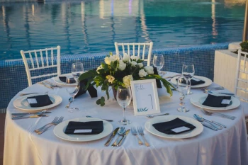 Dinner reception on the sunset pool at Now Emerald Cancun