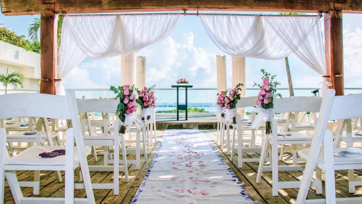 Gazebo wedding venue at Now Emerald Cancun