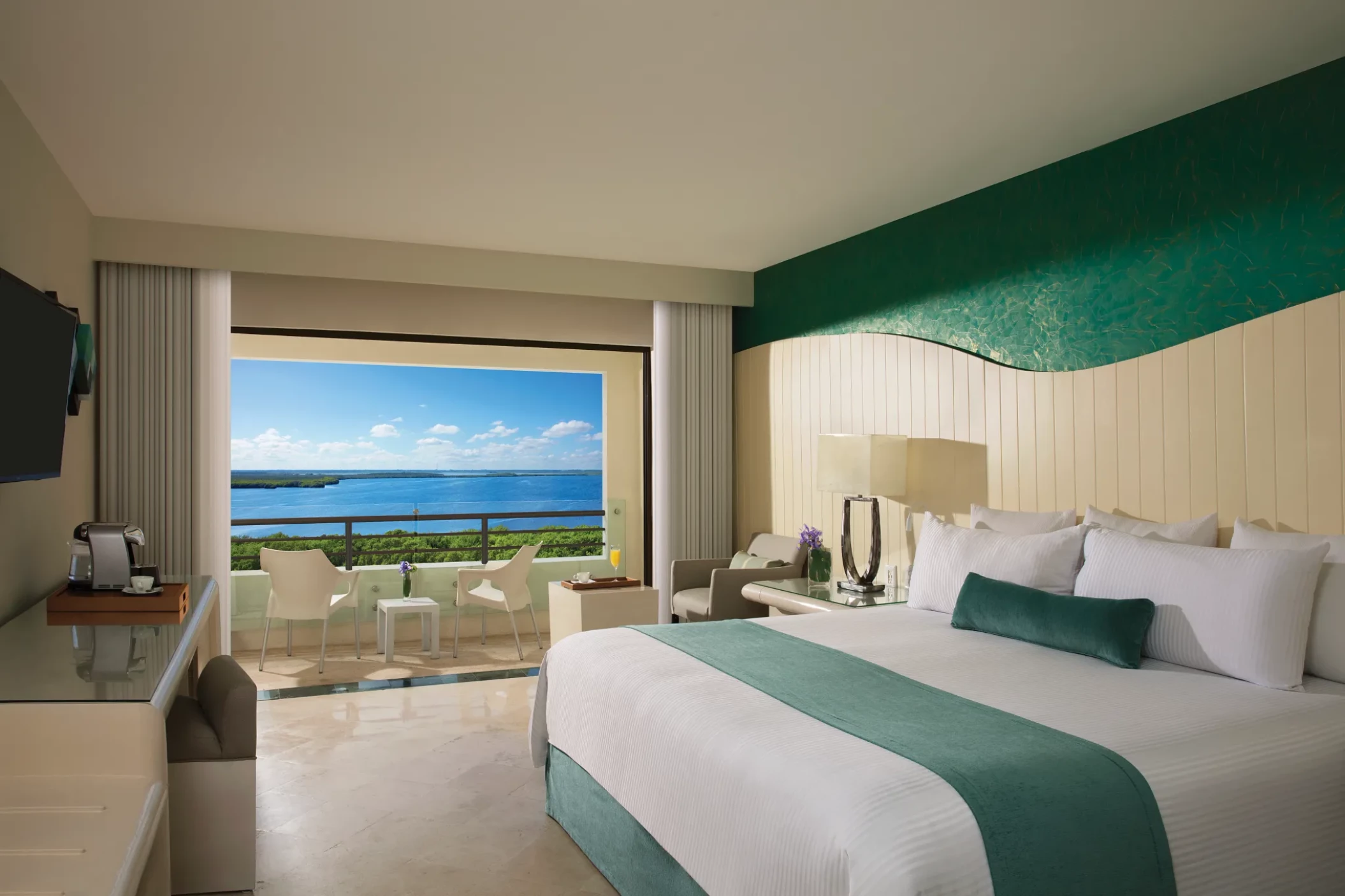 Laguna view suite at Now Emerald Cancun