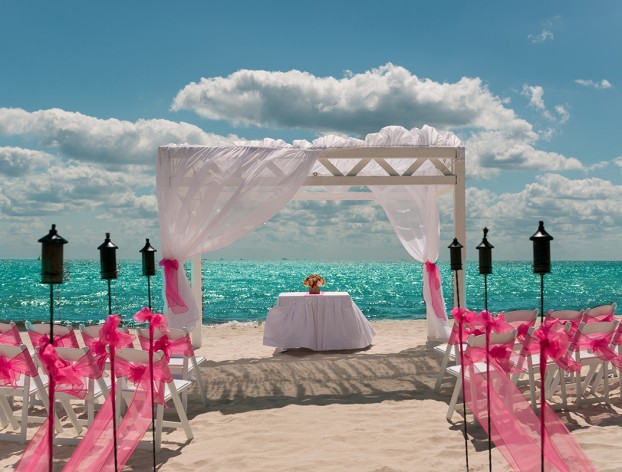 Beach Wedding setup at Ocean Coral & Turquesa Resort