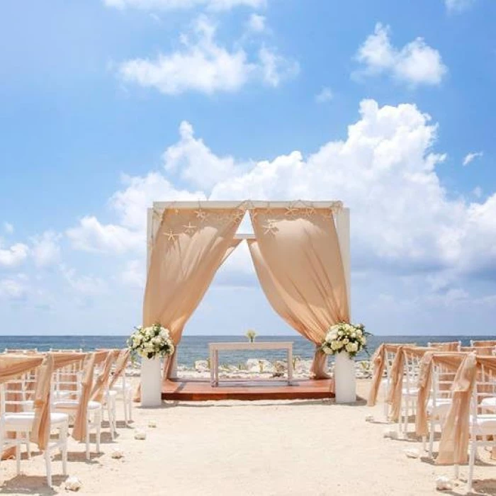 Ceremony in Beach Pergola at Grand Palladium Costa Mujeres