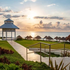 Garden gazebo at Paradisus Cancun