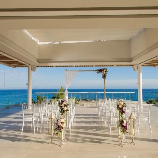 Ceremony decor on the rooftop venue at paradisus los cabos