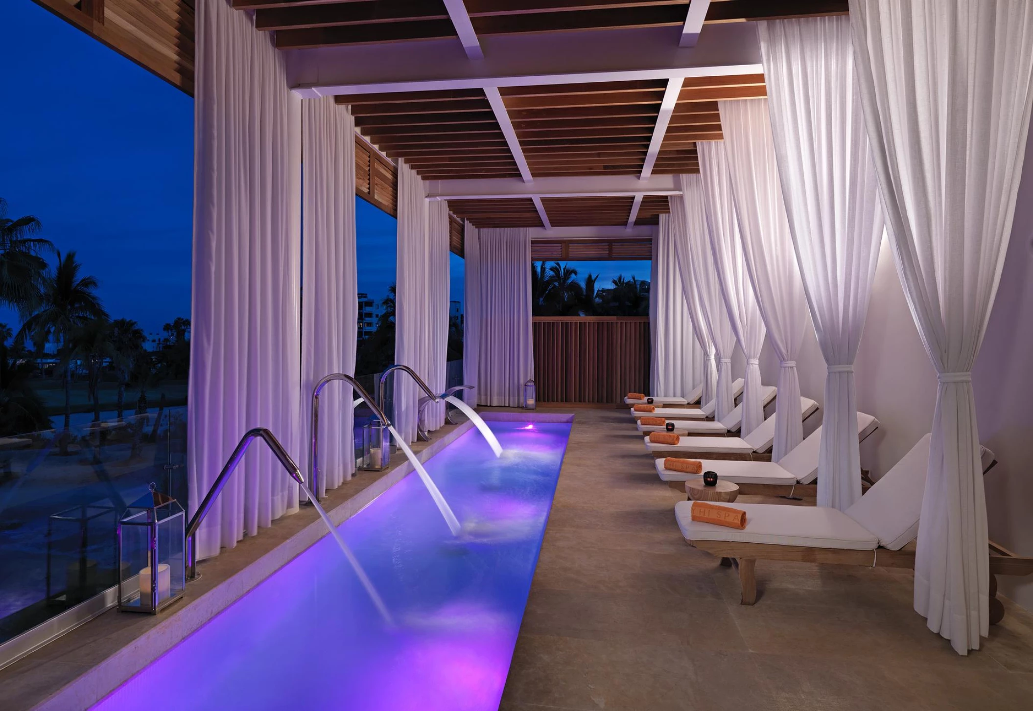 Spa pool at Paradisus Los Cabos