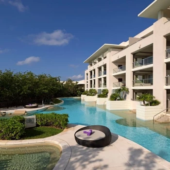 Paradisus Playa Del Carmen swim-up suites