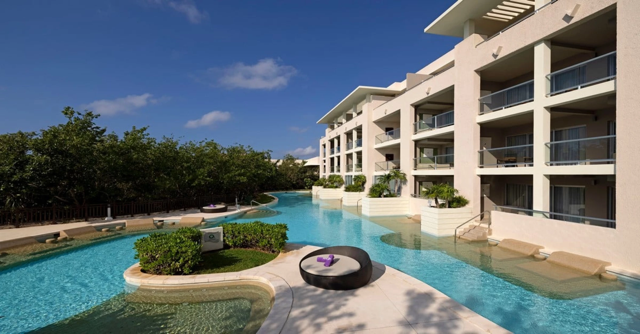 Paradisus Playa Del Carmen swim-up suites