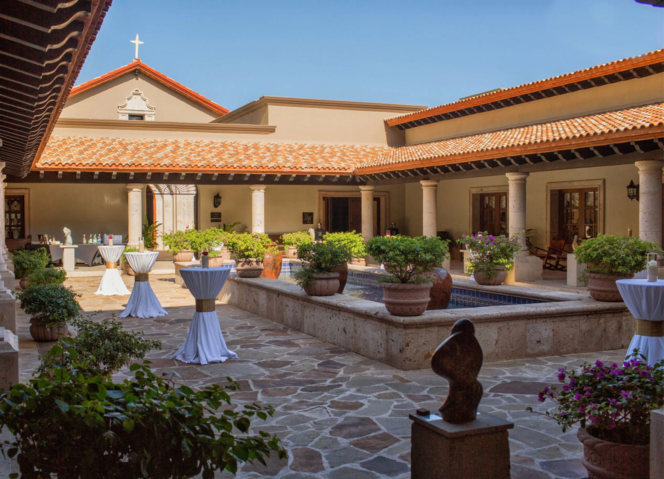 Courtyard wedding venue at Pueblo Bonito Sunset Beach  Golf & Spa Resort