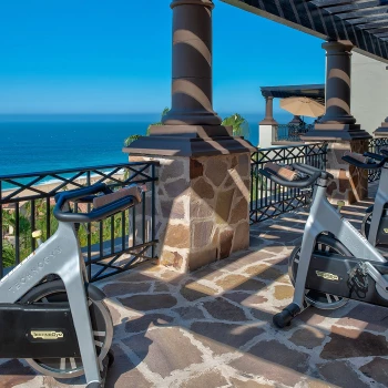 Fitness center at Pueblo Bonito Sunset Beach Golf & Spa Resort