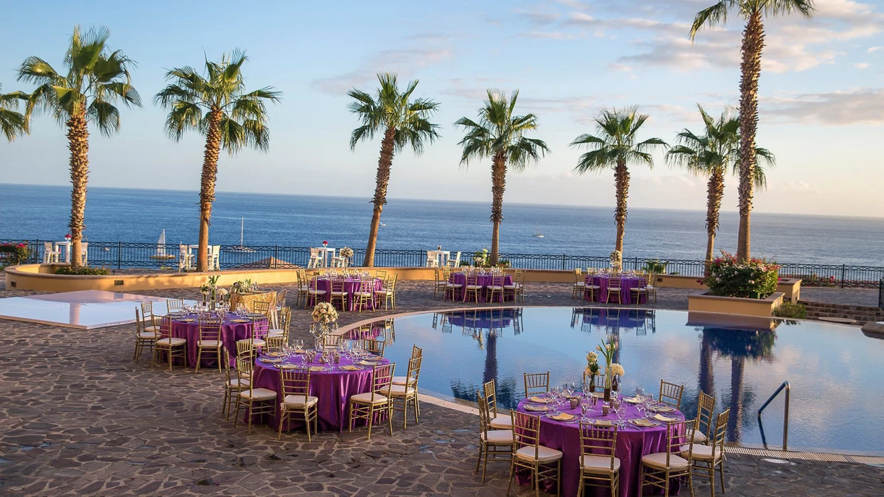 Swam terrace wedding venue at Pueblo Bonito Sunset Beach Golf & Spa Resort