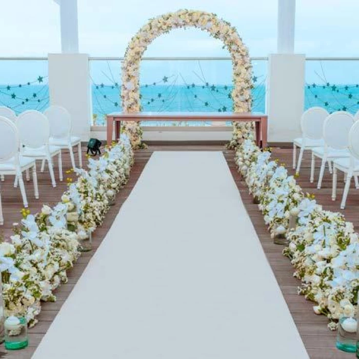 Ceremony decor on the rooftop 24 at Planet Hollywood Cancun Resort and Spa