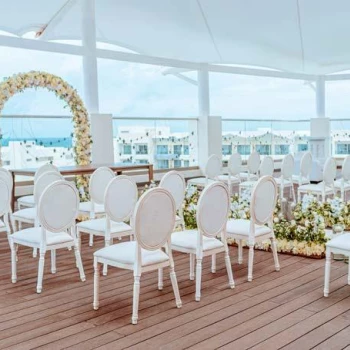 Ceremony decor on the rooftop 24 at Planet Hollywood Cancun Resort and Spa