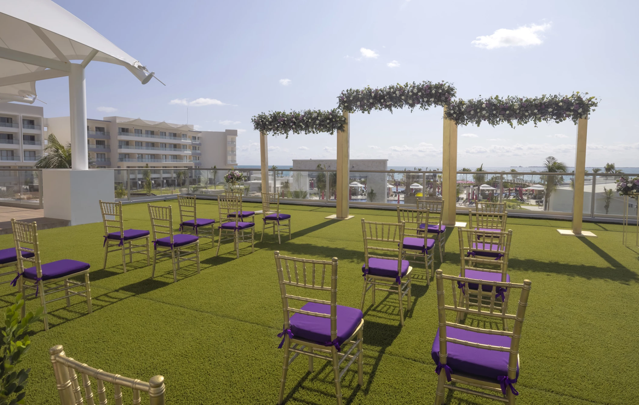 Wedding ceremony on Rooftop at Planet Hollywood Cancun Resort and Spa