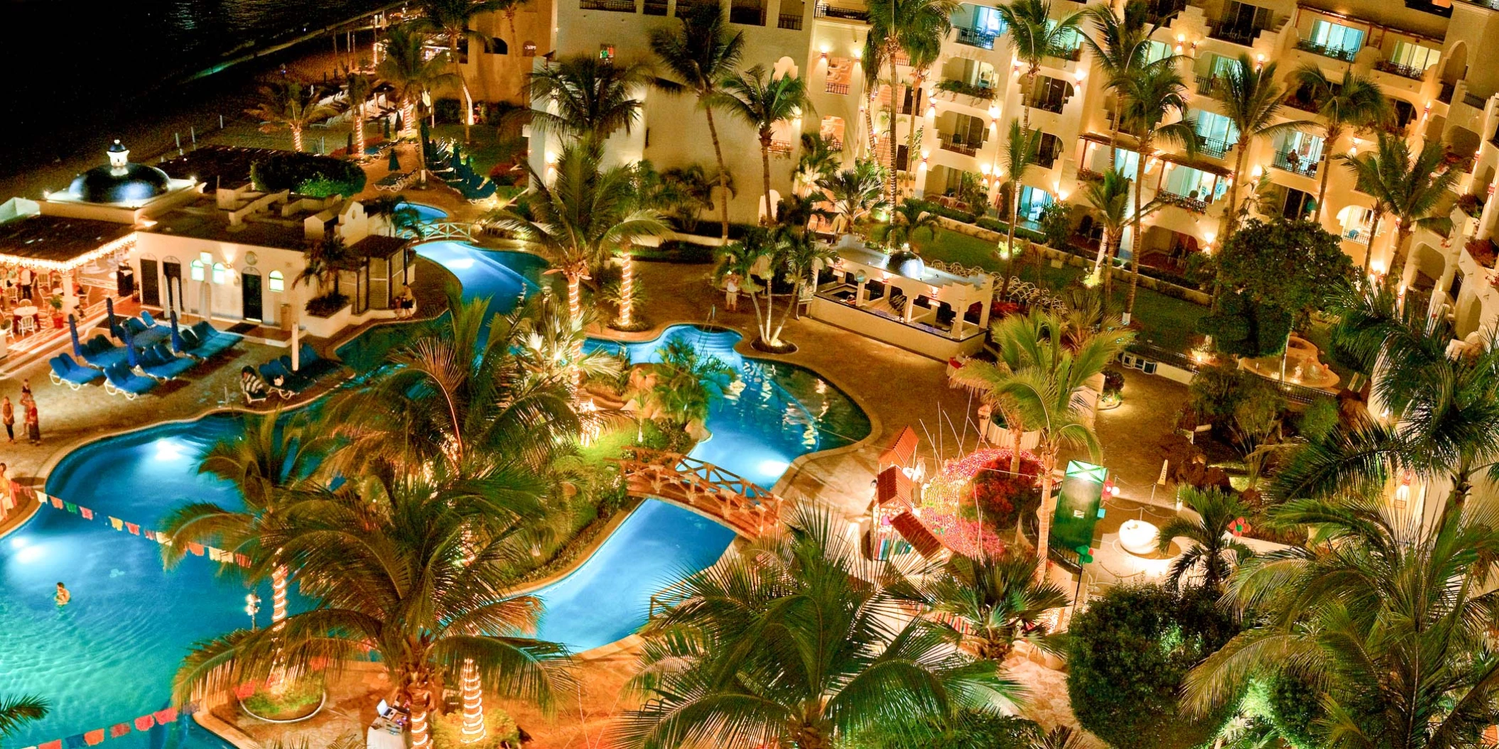 Aerial view of the main pool at Pueblo Bonito Los Cabos Beach Resort