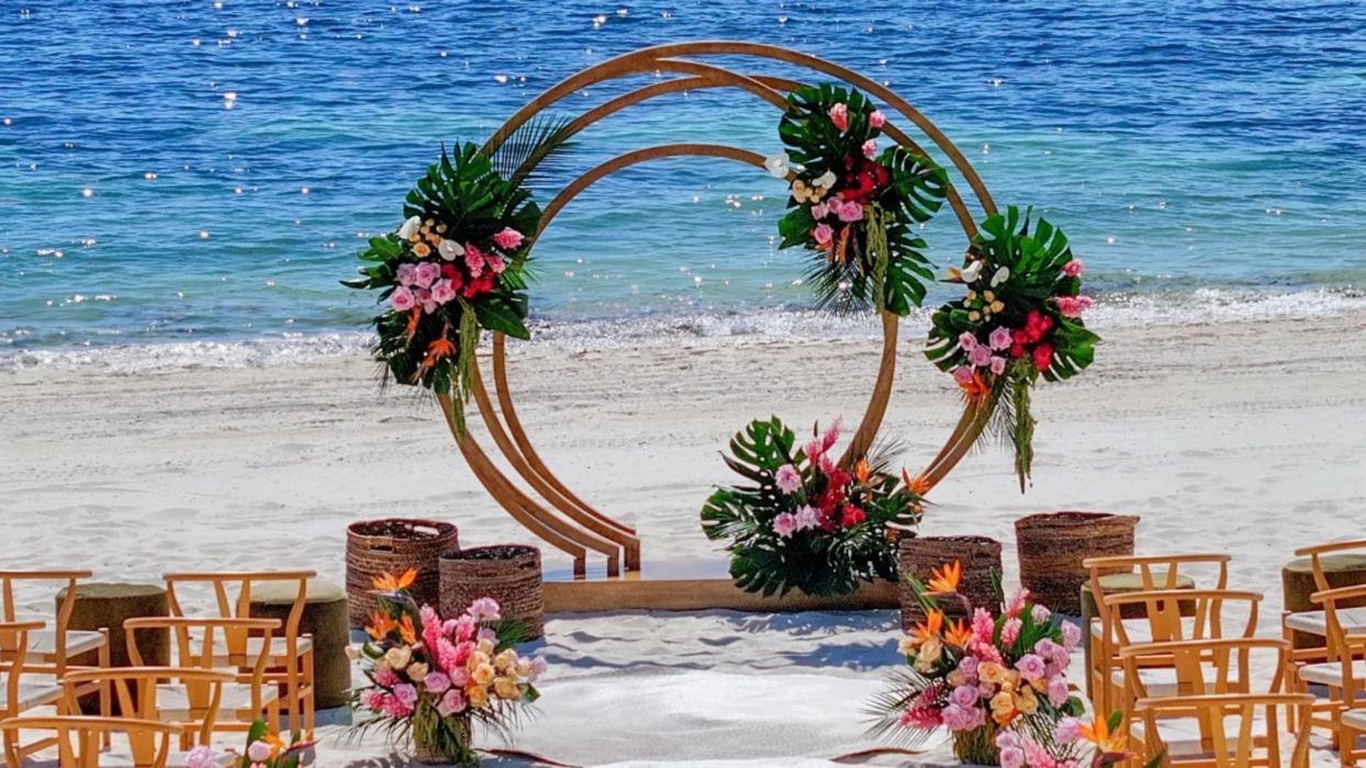 tropical wedding package at atelier playa mujeres