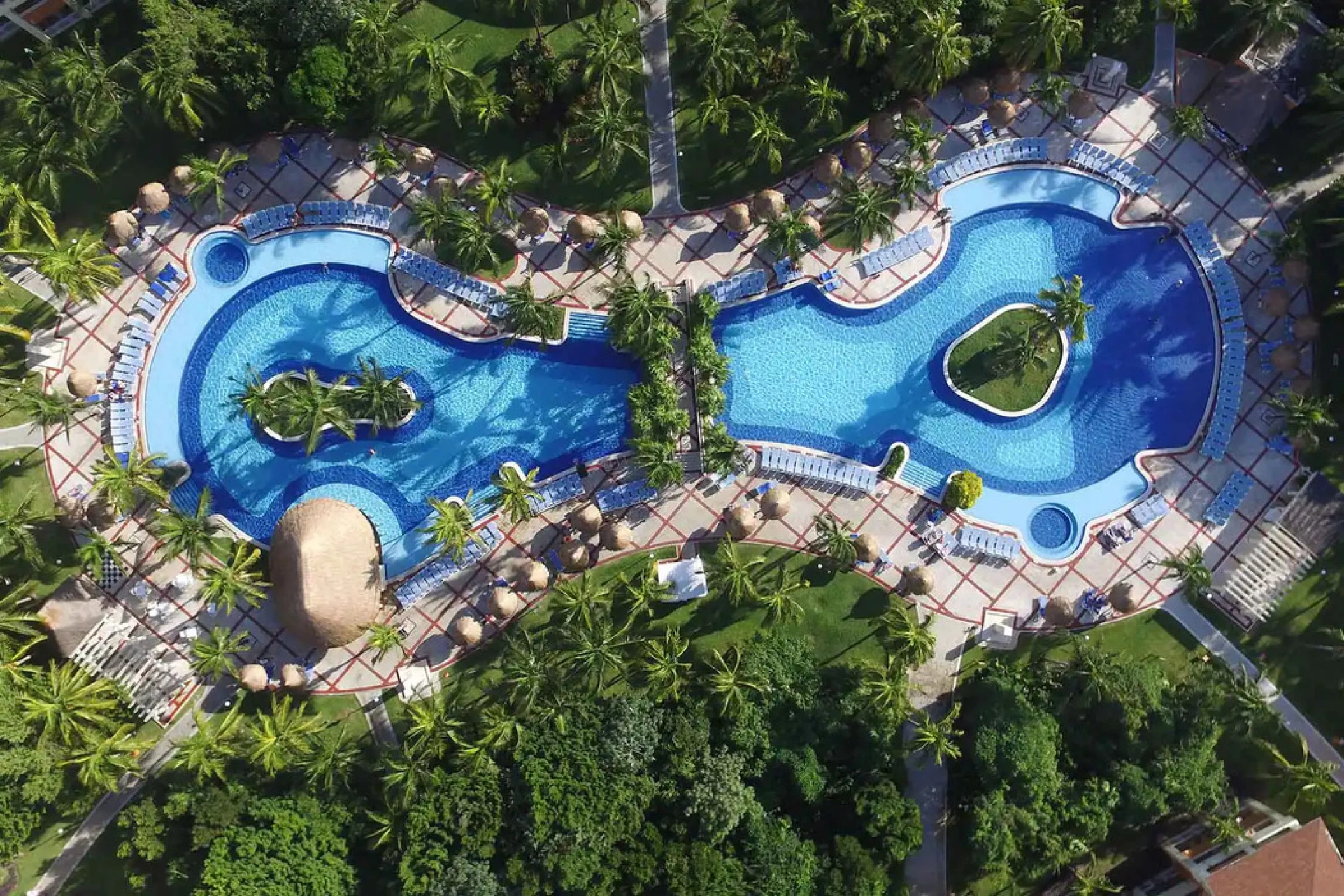 pool at Bahia Principe Grand Coba