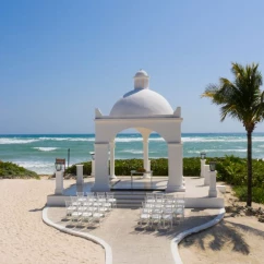 gazebo venue at Bahia Principe Luxury Sian Ka’an