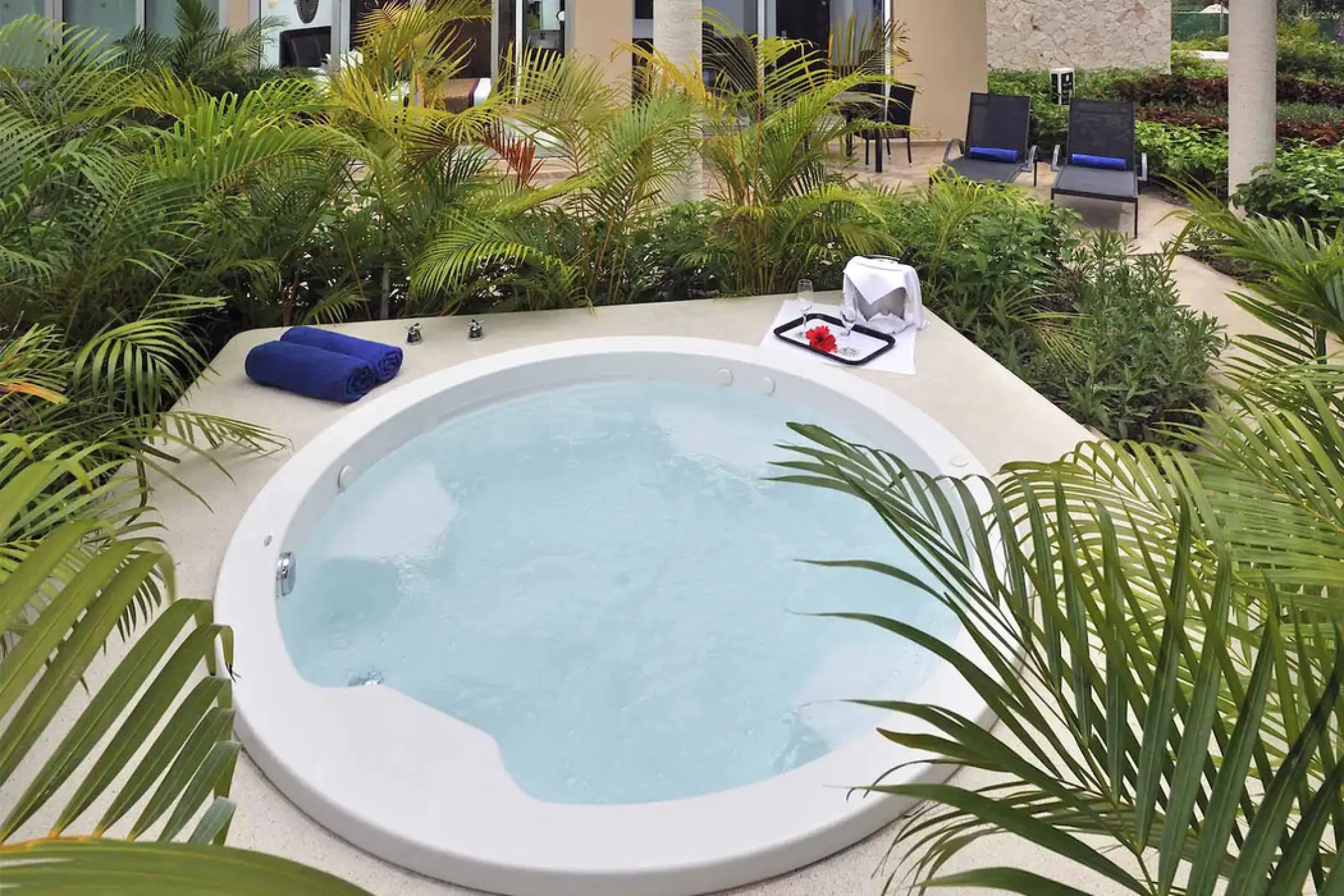 en suite jacuzzi at Bahia Principe Luxury Sian Ka’an