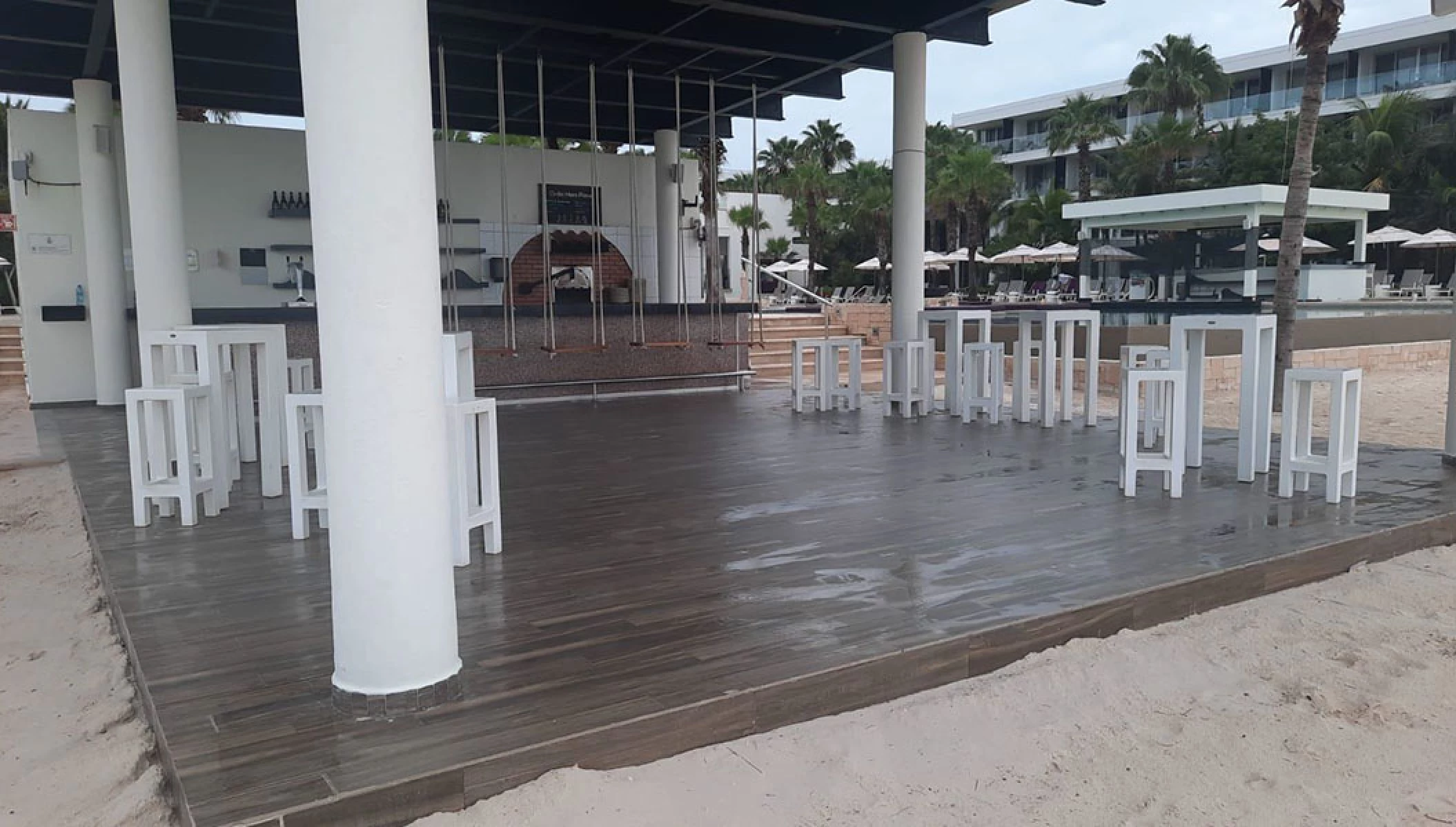 foam bar at breathless riviera cancun