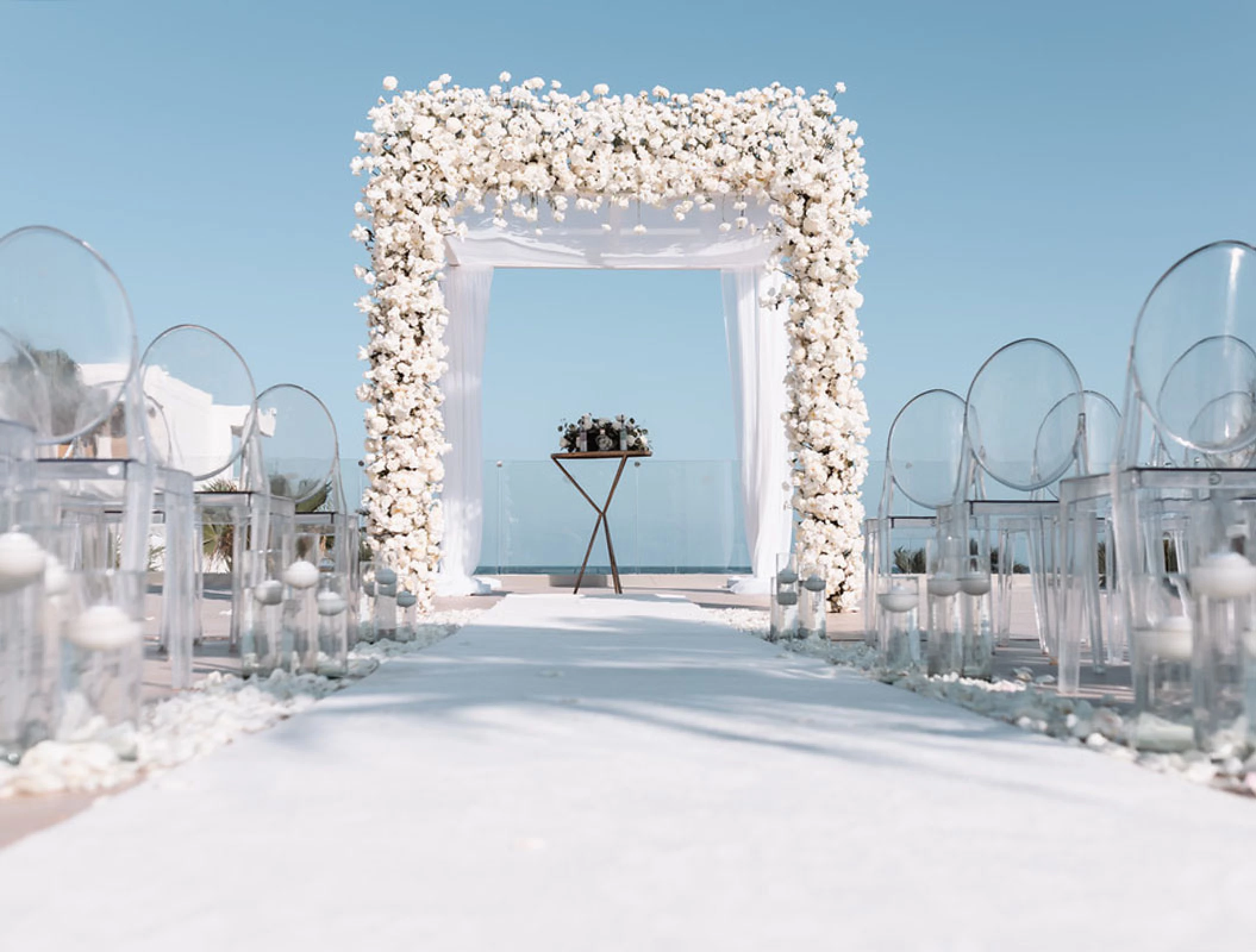 Wedding decor in the purple terrace at breathless riviera cancun