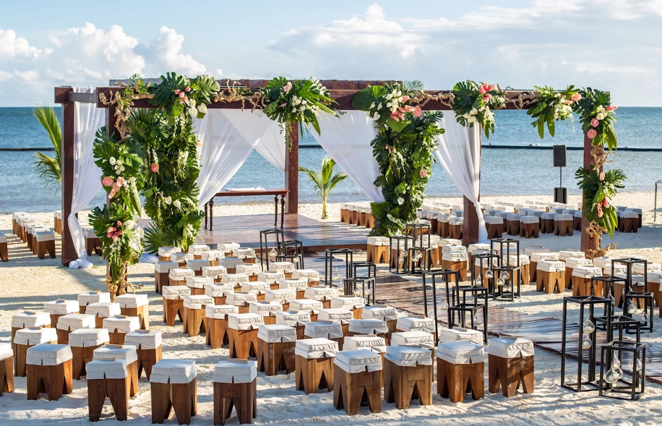 Xhale gazebo at Breathless Riviera Cancun