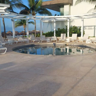 Secrets Jacuzzy venue at Breathless and secrets Riviera Cancun.