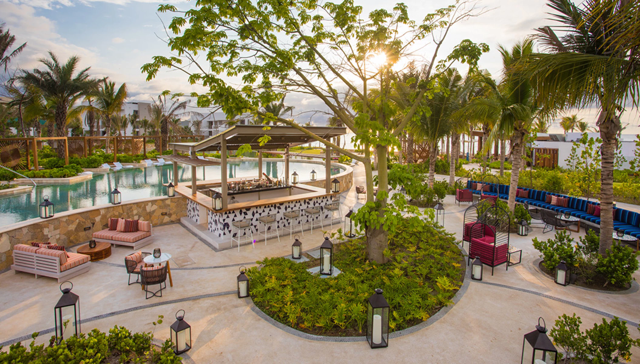 Aura bar at Conrad Punta de Mita