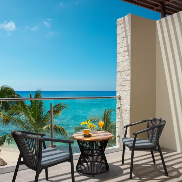 Junior Suite ocean front at Dreams Cozumel Resort.