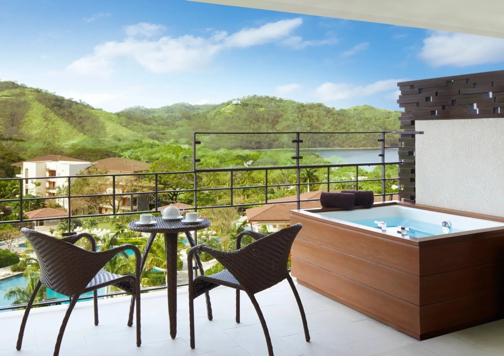 suite balcony with hottub and beautiful views at Dreams Las Mareas