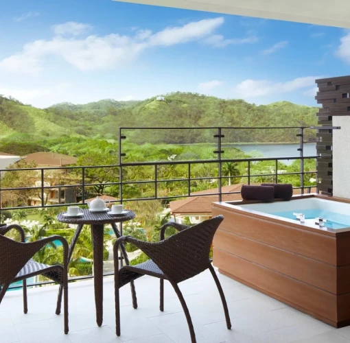 suite balcony with hottub and beautiful views at Dreams Las Mareas