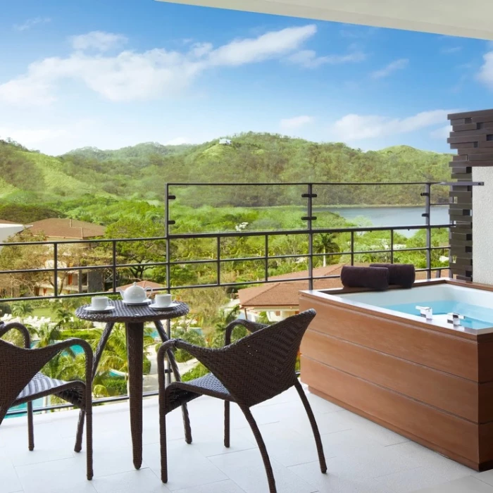 suite balcony with hottub and beautiful views at Dreams Las Mareas