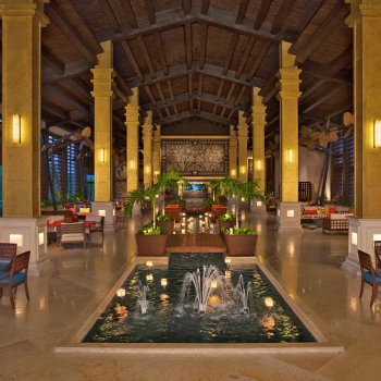 Dreams Riviera Cancun lobby and reception area